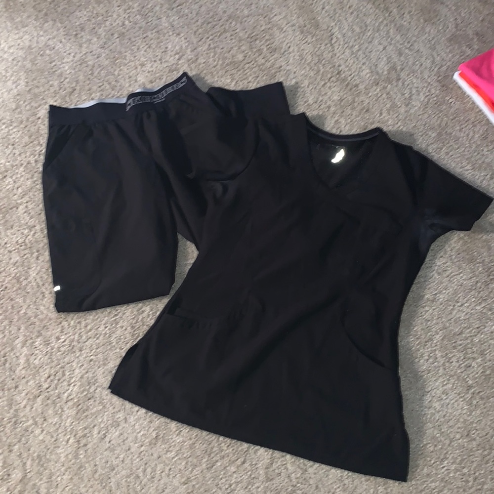 Skechers by Barco XS Black Scrub Set